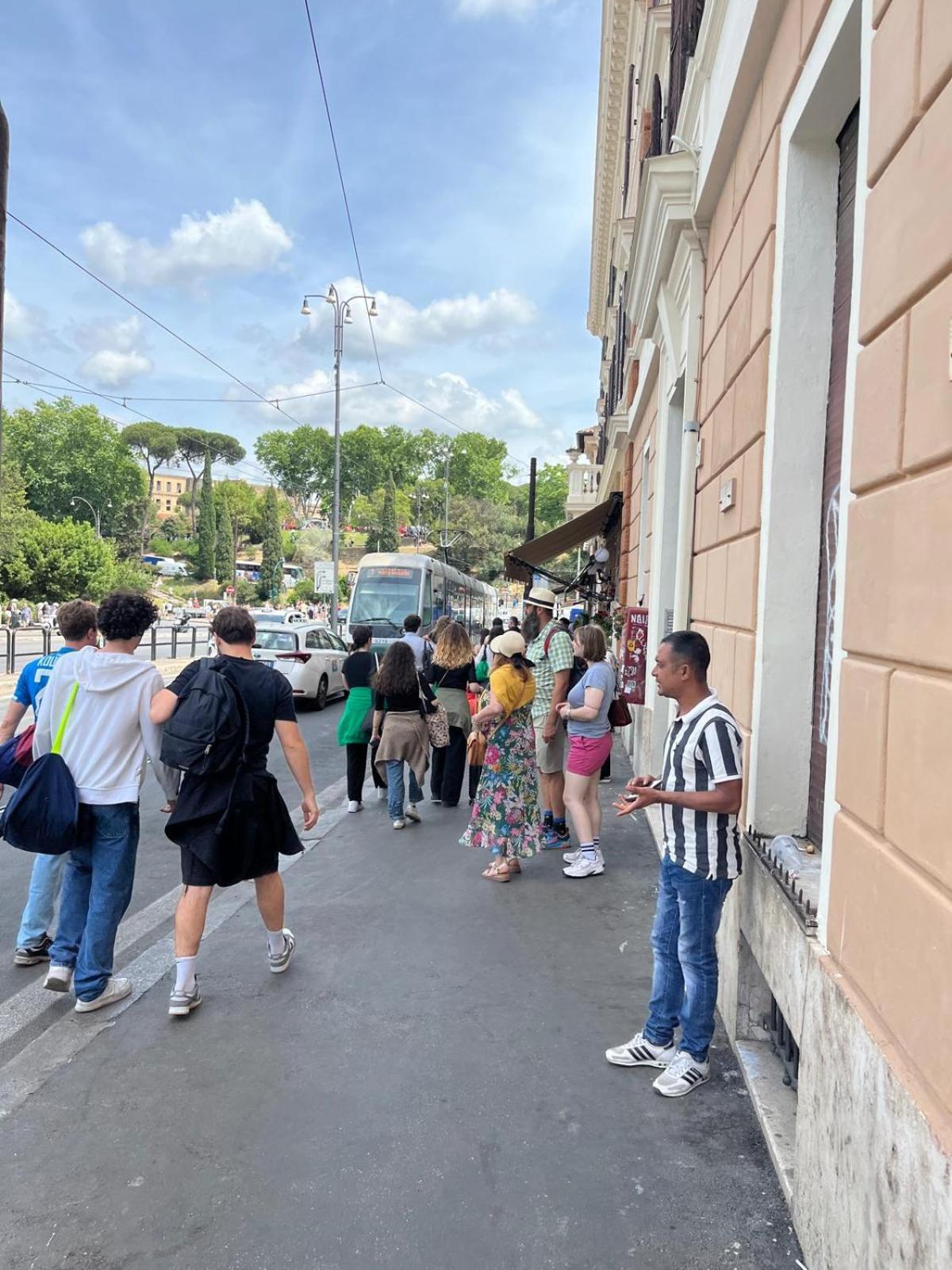 Colosseo Guest House Gil Rome Exterior photo